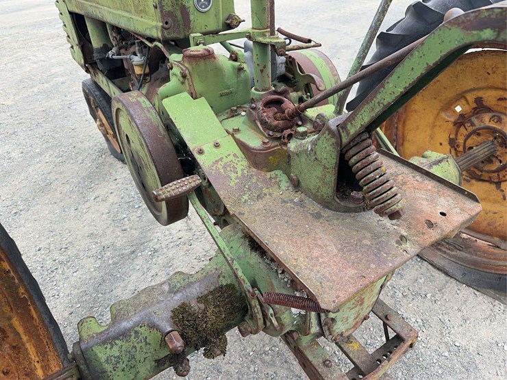 john-deere-h-image-22
