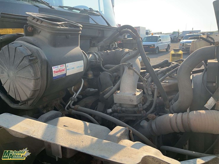 2016-hino-308-image-24
