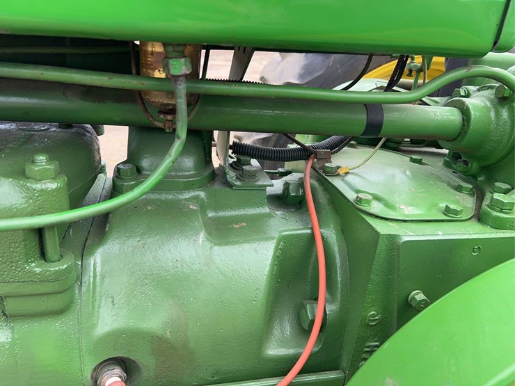 john-deere-h-image-40
