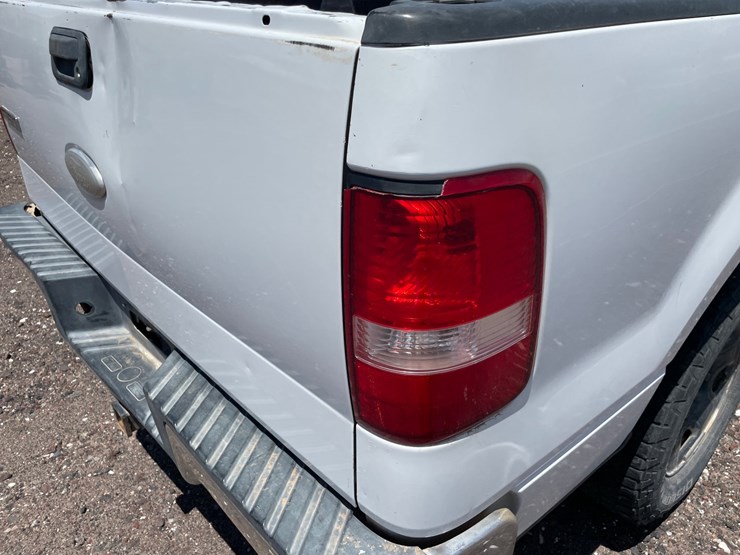 2004-ford-f150-image-22