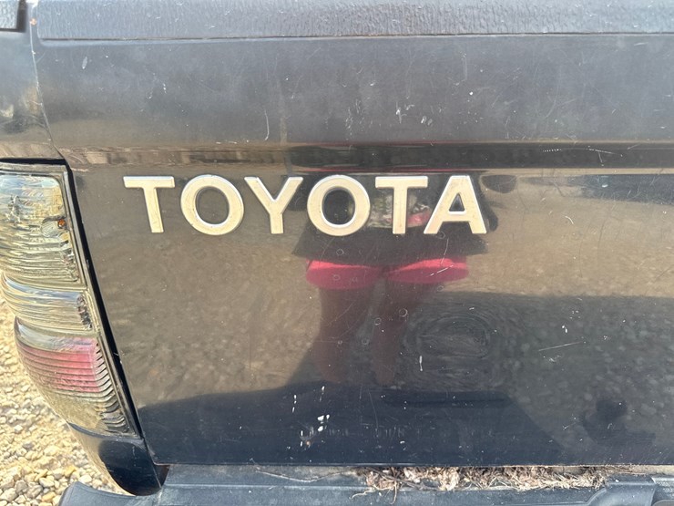 2003-toyota-tacoma-image-5
