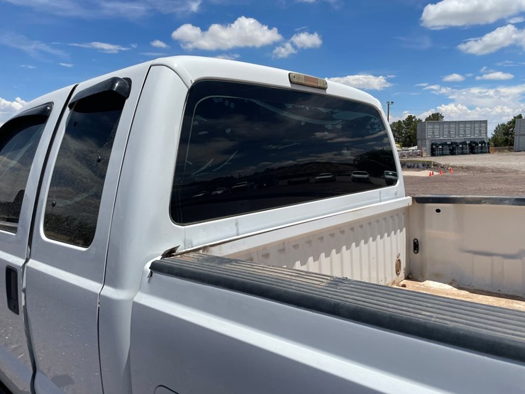 #2103-•-2015-ford-f25-image-28