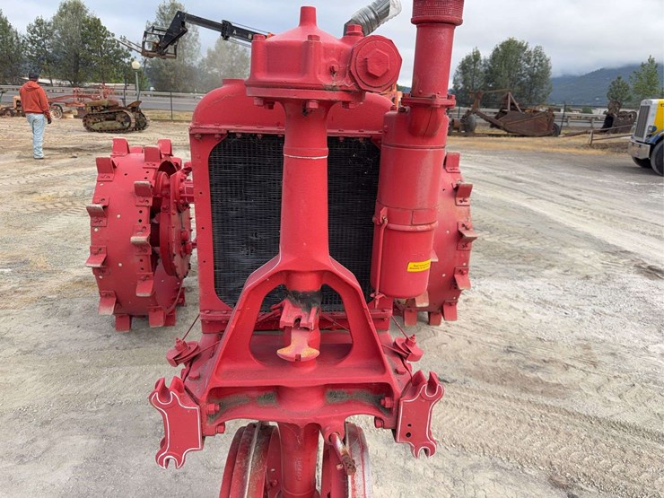 farmall-f-20-image-17