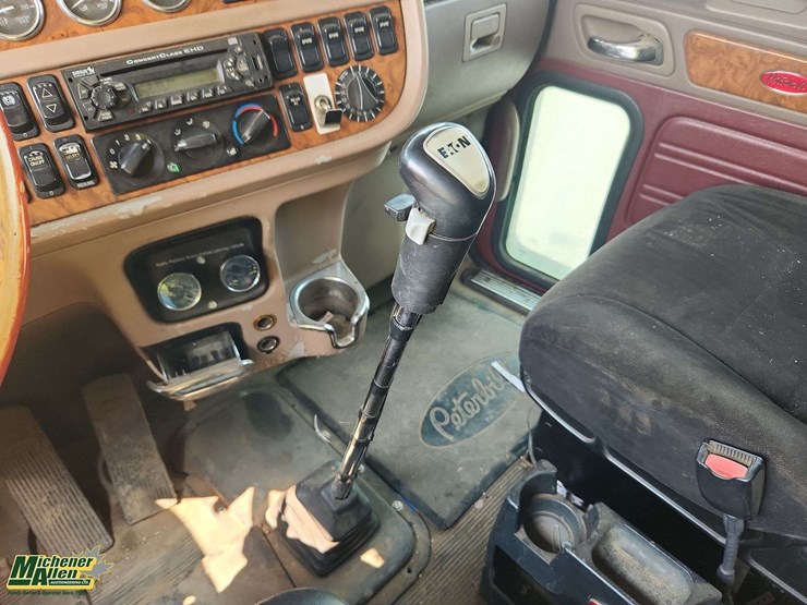 2006-peterbilt-378-image-14