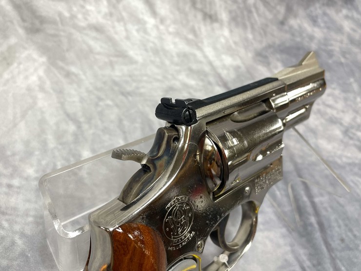 #10851-•-smith-&-wesson-19-4,-357-mag-revolver,-sn:-31k8832-image-3