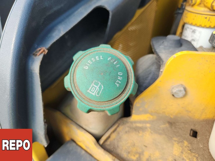 deere-326d-image-24