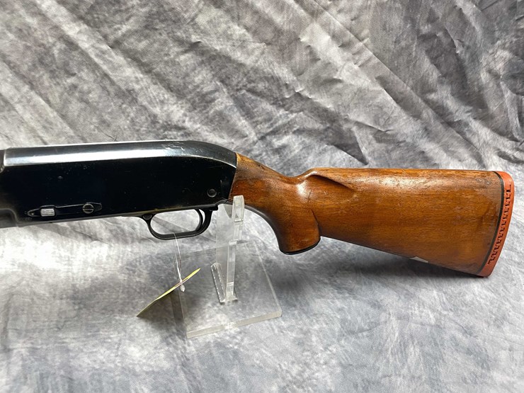 #10697-•-jc-higgins-model-20,-12-ga.-pump-action-shotgun,-sn:-n/a-image-10