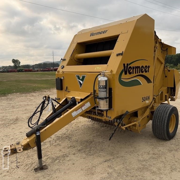 2012 VERMEER 504N