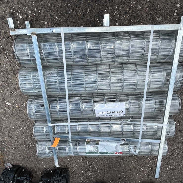#2877 • 2026 Unused Hot Dip Galvanized Welded Wire Mesh