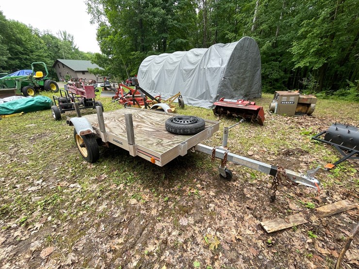 #6133-•-loadmaster-garden/utility-trailer-(sells-bill-of-sale)-image-2