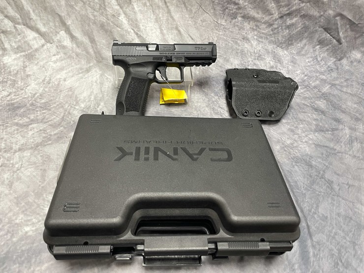 #10870-•-canik-tp9sf,-9mm-luger-semi-auto-pistol,-sn:-24at04268-image-1