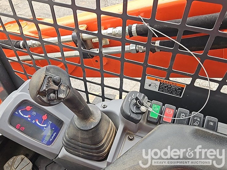 2024-kubota-svl65-2-image-29
