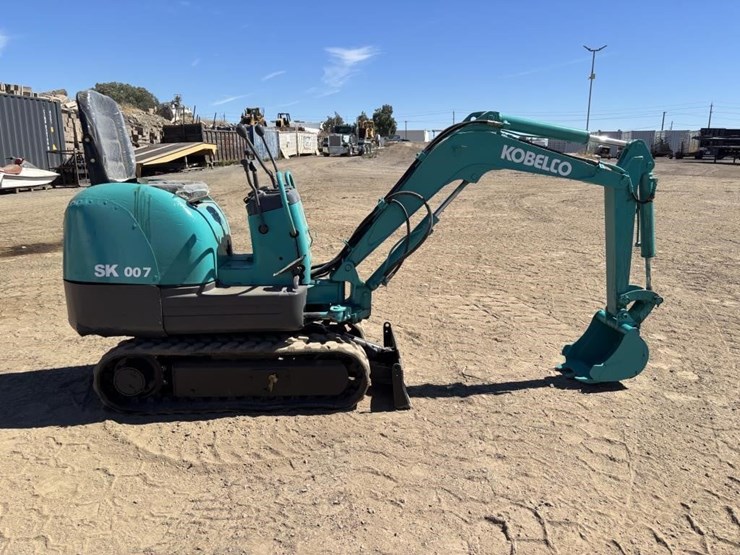 kobelco-sk007-image-7