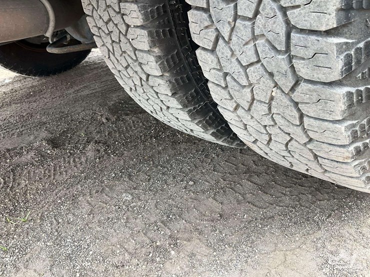2018-ford-f350-image-32