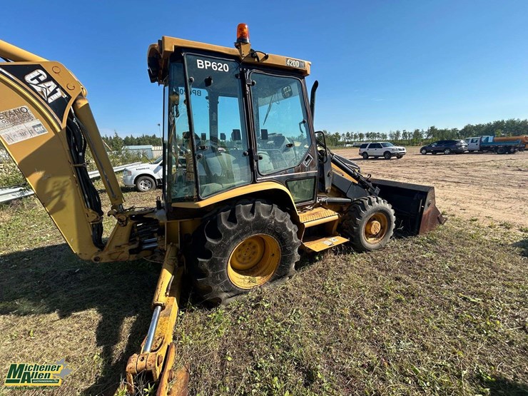 caterpillar-420d-image-6