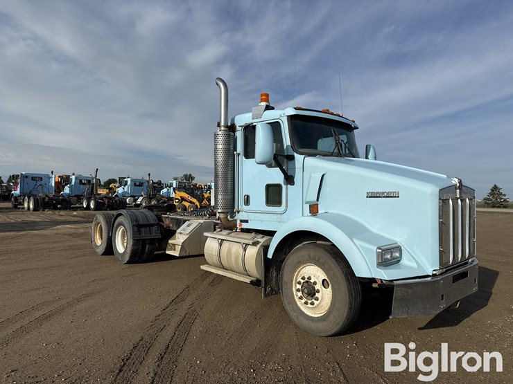 2007-kenworth-t800-image-3