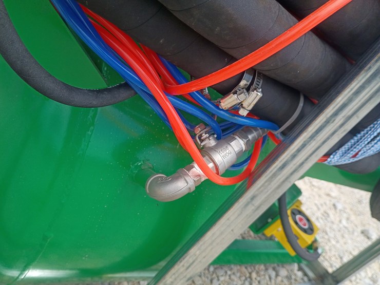#l64-015-•-jct-sandblaster-image-14