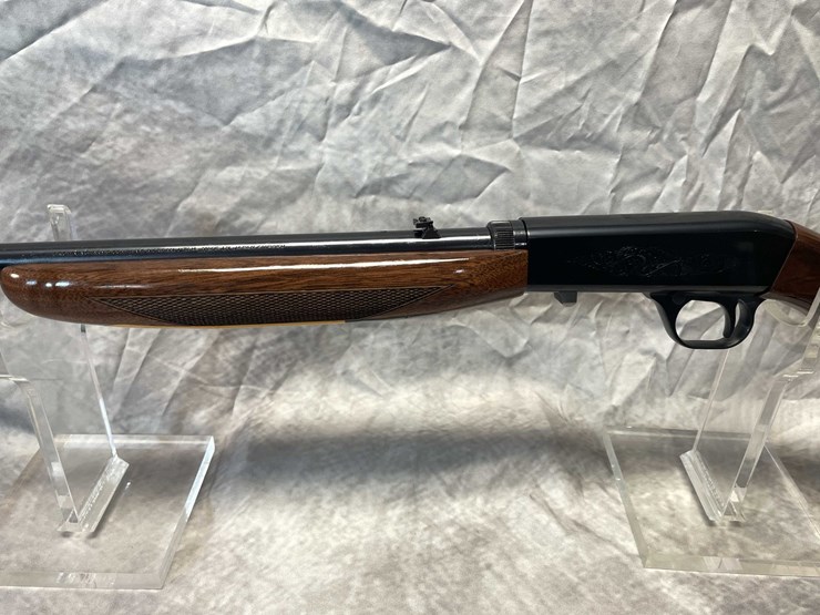 #10348-•-browning-22-lr-semi-auto-rifle,-sn:-01480yt212-image-9