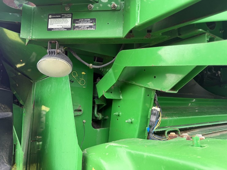 2011-john-deere-9770-sts-image-68