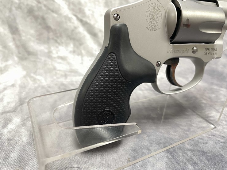 #10871-•-smith-&-wesson-m642,-38-spl-revolver,-sn:-drr5599-image-5