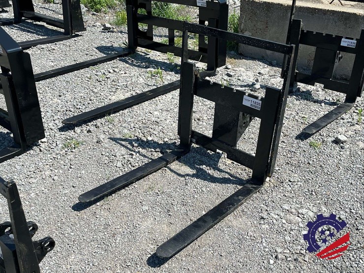 unused-2026-future-crawler-excavator-forks-image-1