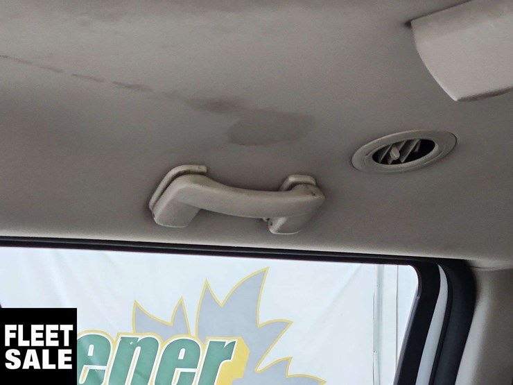 2016-dodge-grand-caravan-image-15