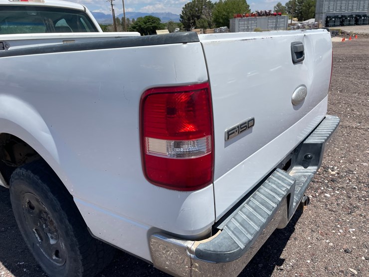 2004-ford-f150-image-26