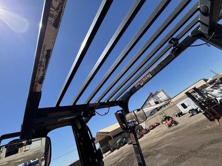 2015-caterpillar-2c6000-image-30