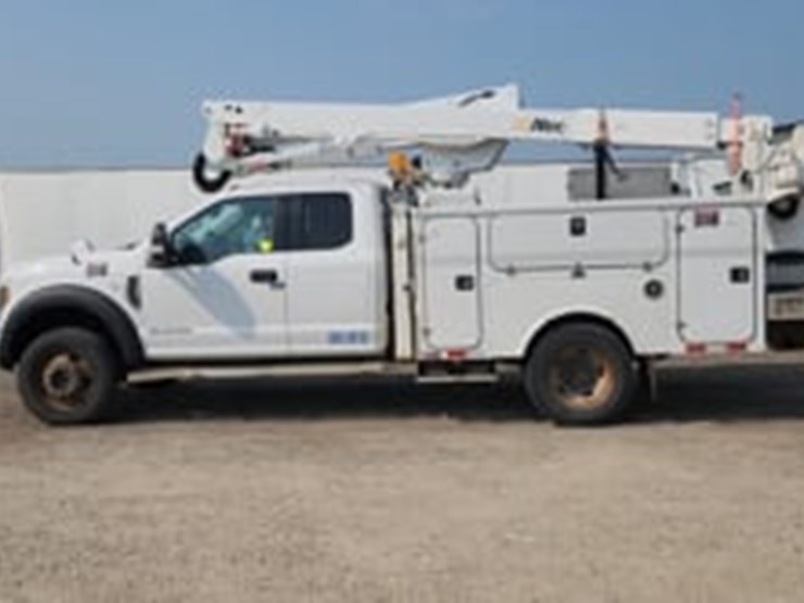 2019-ford-f550-image-5