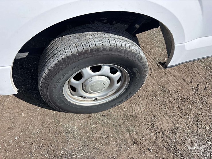 2017-ford-f150-image-24