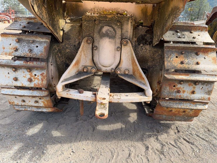 caterpillar-d2-image-43