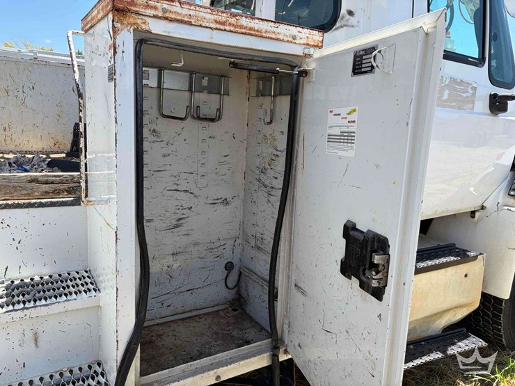 2016-international-durastar-4300-image-25