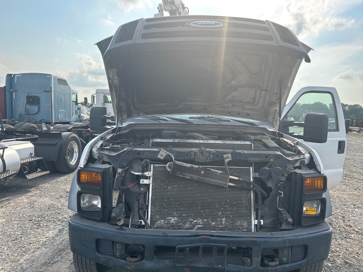 2008-ford-f450-image-40