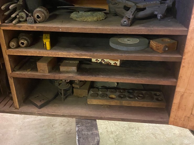 #205-•-lathe-image-9