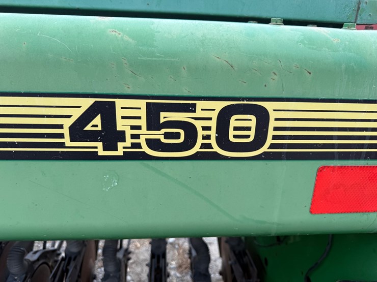 john-deere-450-image-13