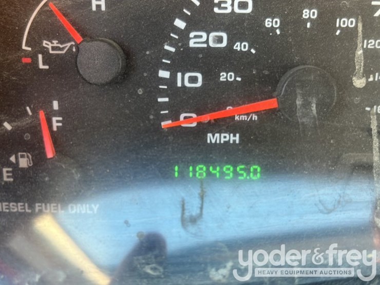 2002-ford-f450-xl-image-24
