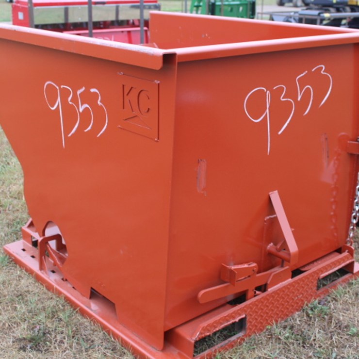 #9353 • 2.0 self-dumping hopper
