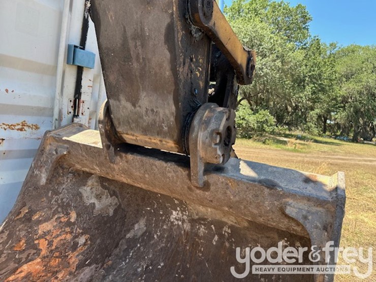 2019-caterpillar-336-image-9