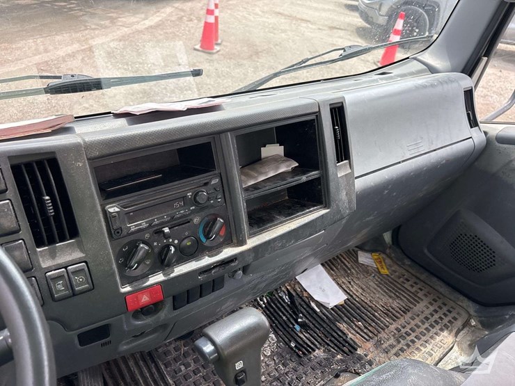 2020-chevrolet-5500xd-landscaping-dump-truck-image-25