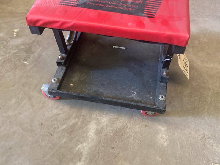 #203-•-shop-seat-image-1