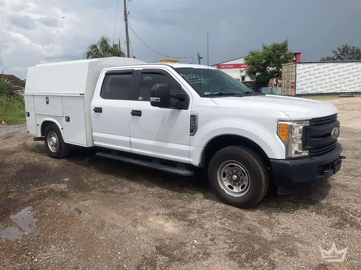 2017-ford-f250-image-2