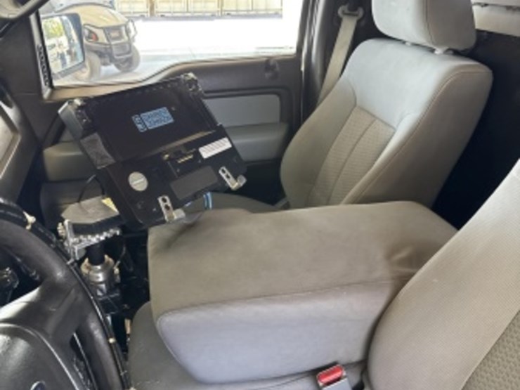 2014-ford-f150-image-24