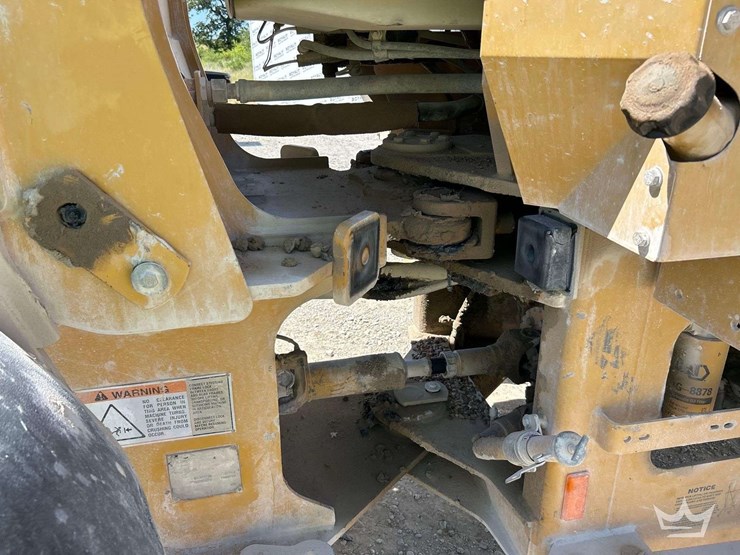 2002-caterpillar-924g-articulated-wheel-loader-image-23