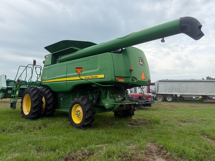 2011-john-deere-9770-sts-image-4