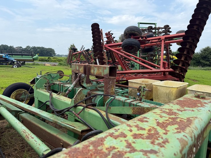 john-deere-530-image-69