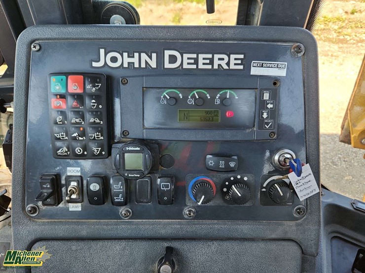 deere-410l-image-5