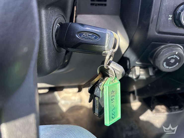 2017-ford-f150-image-23