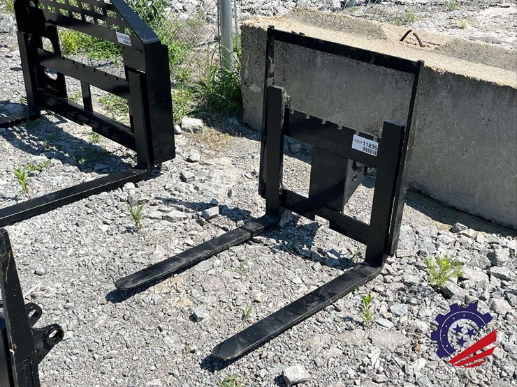 unused-2026-future-crawler-excavator-forks-image-1
