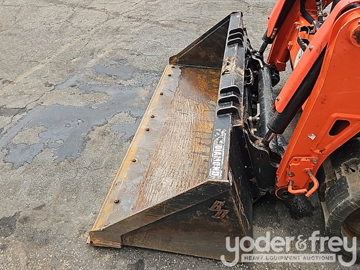 2024-kubota-svl65-2-image-9
