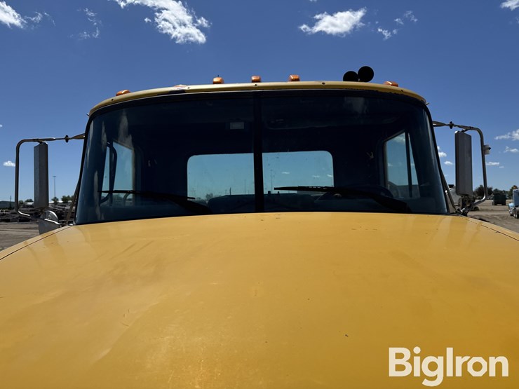 1995-mack-ch613-image-14